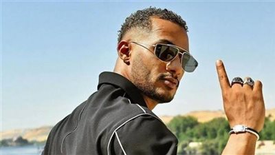 لقاء سويدان عن صفع محمد رمضان لشاب بالساحل.. «تصرف غير مقبول»