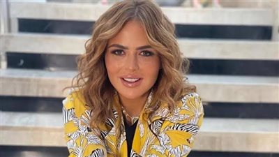 تفاصيل مقاضاة مها الصغير لشقيقها بسبب ميراث والدها 