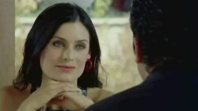 بعد 19 عام عن عرض الفيلم.. ماذا حدث لجوليا بطلة «أبو العربي»؟   