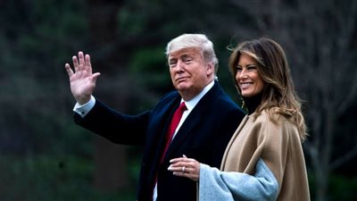 أسباب غياب زوجة دونالد ترامب عن حملاته الانتخابية وزوجة ابنه تتصدر المشهد 