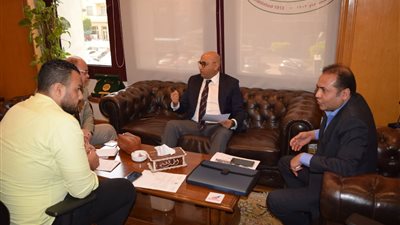 غرفة القاهرة تشكل لجنة لدراسة إنشاء فروع بالمحافظة لتسهيل تقديم الخدمات لمنتسبيها