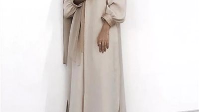 للمرأة الخليجية.. أهم 4 نصائح لاختيار العباية المناسبة في فصل الصيف