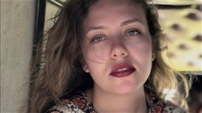 الجمهور يسخر من ردود رحمة حسن علي فقرة أسئلتها.. «كلها مش عارفة»