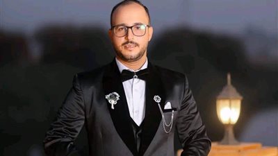 طعن طبيب سوهاج يشعل الجدل.. ونشطاء يطالبون بإقالة المحافظ بعد طبيبة المراغة