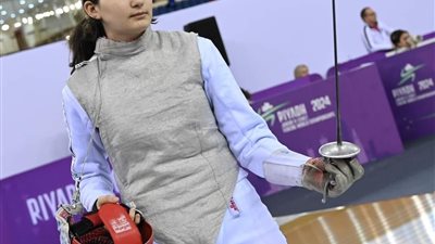 بعمر 14 عاما.. سارة حسني لاعبة منتخب السلاح أصغر مصرية تشارك في الأولمبياد