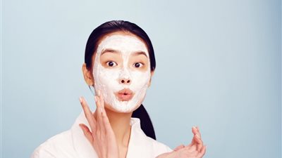 ماسكات طبيعية فعالة لمكافحة حب الشباب والبقع الداكنة