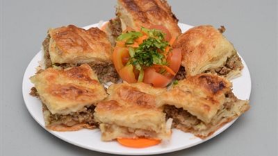 طريقة عمل الجلاش باللحمة المفرومة