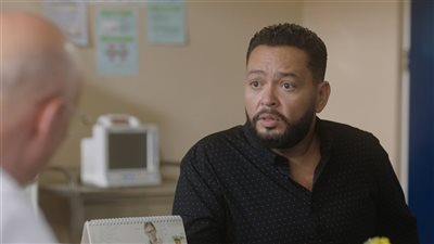 بعد حادث نجله.. أحمد رزق يخضع لجراحة عاجلة وهذه تطورات حالته