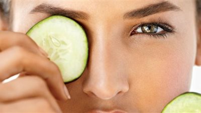 وصفات طبيعية للتخلص من الهالات السوداء حول العين