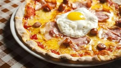  طريقة عمل بيتزا البيض في مطبخك