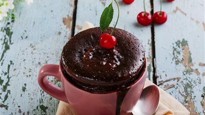 بدقيقة واحدة .. طريقة عمل كيك المج 