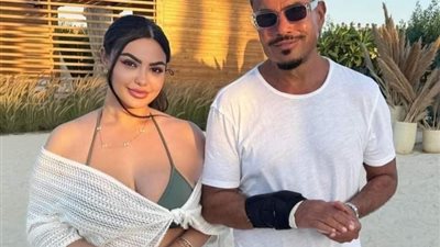 السر وراء ظهور البلوجر نرمين طارق مع عمرو دياب .. زواج أم تريند؟ 