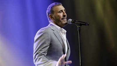 جمال ابنة شقيق كاظم الساهر حديث الجمهور بعد مشاركتها صورة معه  