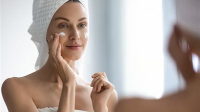 6 نصائح للحفاظ على بشرة متألقة في عملك 