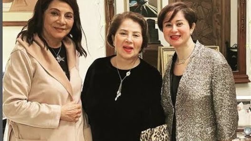 بوسي وابنتها