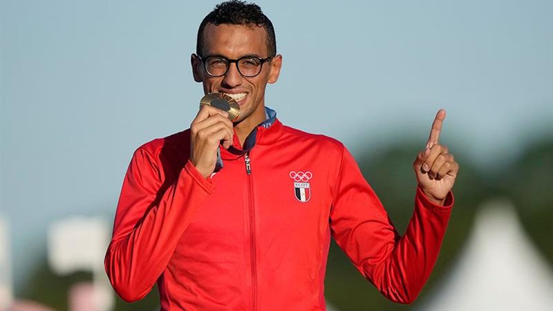 أحمد الجندي بطل الخماسي