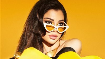 أول رد من هيفاء وهبي بعد قرار منع عملها في مصر