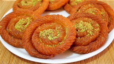 طريقة عمل المشبك بخطوات سهلة في المنزل