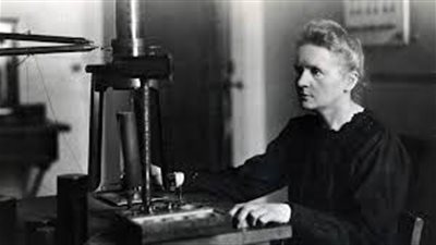 ماري كوري | أول امرأة تحصل على جائزة نوبل في مجالين مختلفين