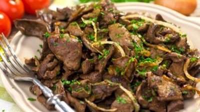 طريقة عمل كبدة الدجاج بالفلفل في مطبخك