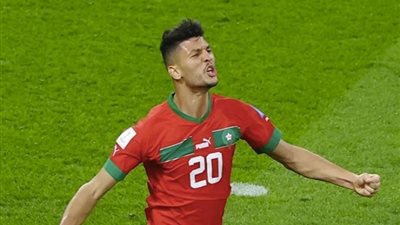 تفاصيل تعاقد الأهلي مع المغربي أشرف داري