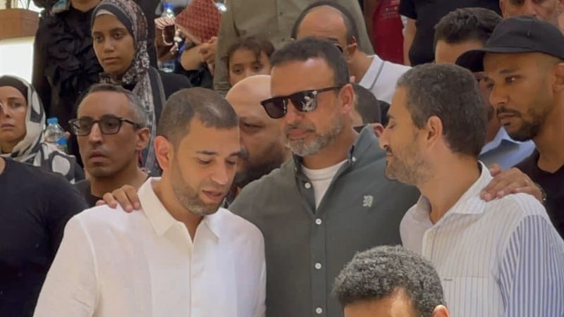 مصطفى حسني