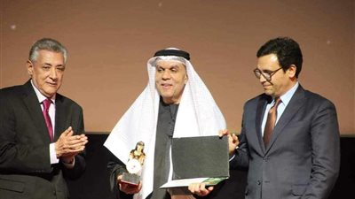 تكريم إسماعيل عبدالله بافتتاح مهرجان القاهرة للمسرح التجريبي 