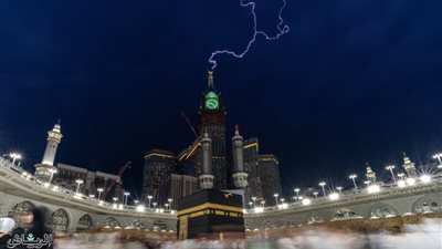 لهذه الأسباب.. السعودية ترفع درجة الإنذار إلى اللون الأحمر في مكة المكرمة والمدينة