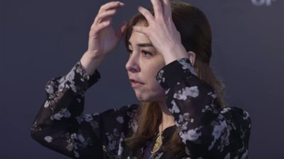 دينا خطابي | عالمة حاسوب أمريكية سورية حصدت الجوائز