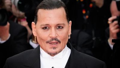 جوني ديب يفتح صفحة جديدة مع جمهوره والسر في الأسنان وجزر الباهاما 