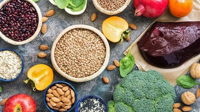 لتعزيز المناعة.. 5 أطعمة غنية بالحديد للوقاية من فقر الدم