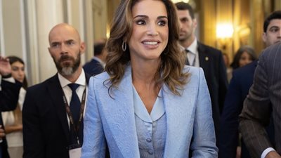 الملكة رانيا تخطف الأنظار بأناقتها في أحدث ظهور بإيطاليا (صور) 