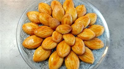 طريقة عمل رموش الست مثل المحلات