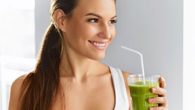 لبشرة متوهجة.. 6 مشروبات صحية لاغني عنها يوميا