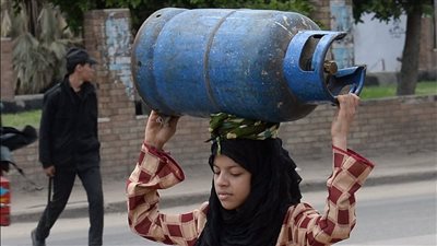 «الأنبوبة بـ 150» زيادة جديدة في أسعار أسطوانة البوتاجاز اليوم