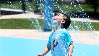 مع بداية العام الدراسي.. خطوات لوقاية طفلك من الأمراض المرتبطة بالحرارة