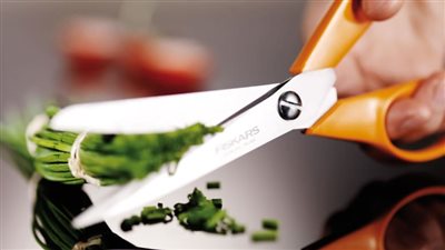 تفسير رؤية المقص في المنام وعلاقته بالتخلص من المتاعب والهموم