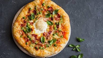  لإفطار صحي.. طريقة عمل بيتزا البيض