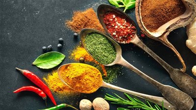 السر في التوابل.. كيف تستطيعي من خلال 6 بهارات مطبخك في التحكم بمستوى السكر في الدم؟