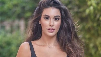 ياسمين صبري تشوق جمهورها لآخر أعمالها بالعباءة الخليجية