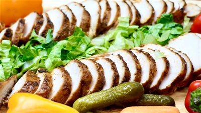 طريقة عمل صدور الدجاج المدخنة