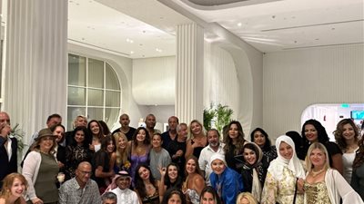 بالصور.. 60 فنانًا من 18 دولة يروجون للسياحة من شرم الشيخ