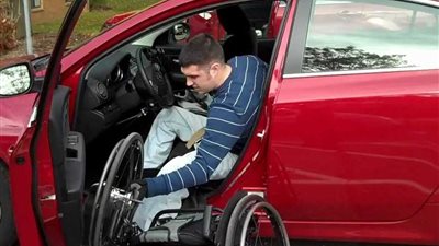 دار الإفتاء: التحايل للاستيلاء على «سيارات ذوي الإعاقة» خيانة أمانة