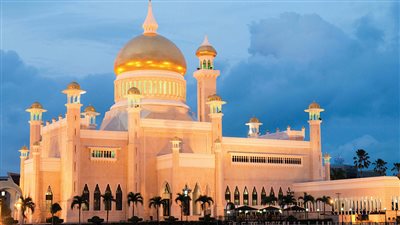 هل يجوز وضع إعلان ترويجي على حائط المسجد؟ .. «الإفتاء تُجيب»