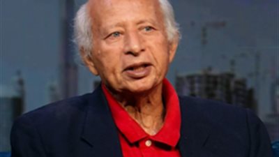 هاني شنودة: عايش لوحدي مع البيانو.. ومبدورش على حد