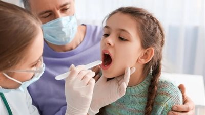 كيف أعالج احتقان الحلق عند طفلي مع اقتراب فصل الشتاء؟ 