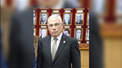 النائب العام يأمر بالتحقيق في واقعة نشر ديوان شعري يتضمن ازدراءً للأديان