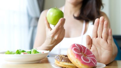 احذر.. تناول السكر الابيض يعرضك لـ 9 مخاطر