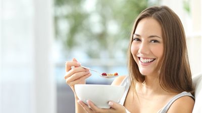 أثناء تقلبات الجو.. 7 أطعمة ترطب جسمك وتقوي مناعتك