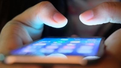 بخطوات بسيطة.. طريقة ضبط ساعة موبايلك للتوقيت الشتوي